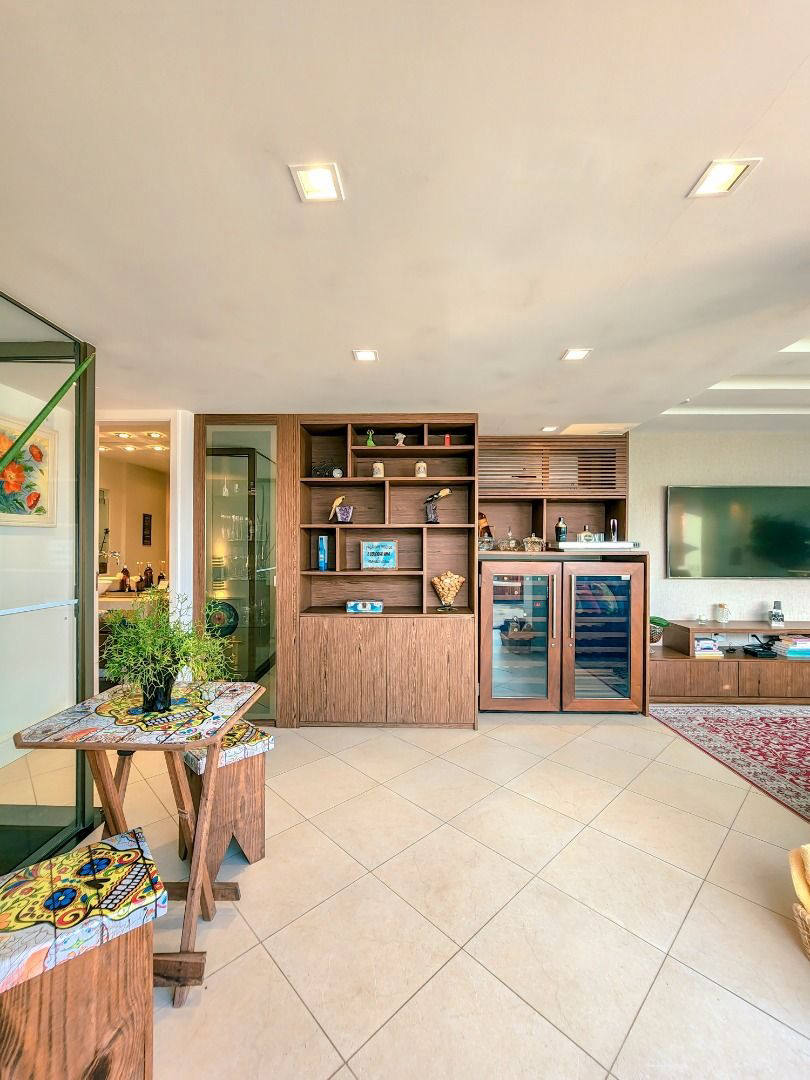 Квартира, 2497 м², 690 813$ — FAKTOR